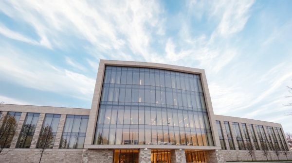Top 10 écoles d'architecture intérieure en 2026 : Pourquoi L'École Moderne brille